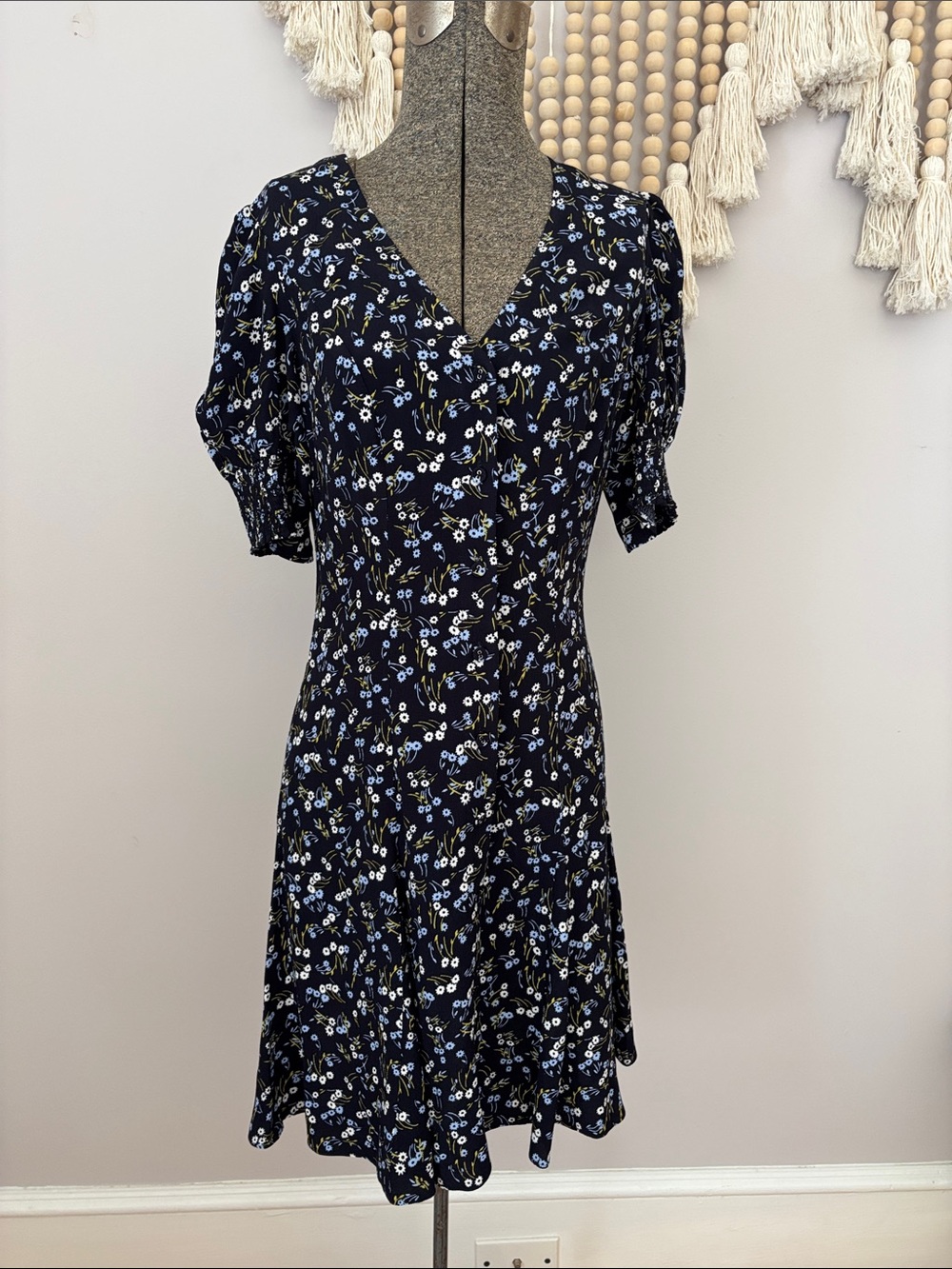 Madewell Navy Floral 100% viscose V-Neck Mini Dress